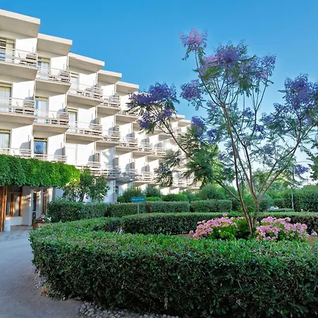 The Grove Seaside Hotel-3