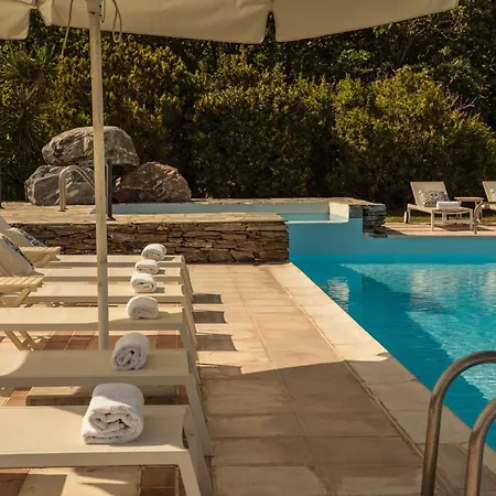Paradise Art Hotel By Mr And Mrs White-3