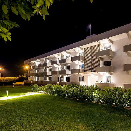 Zoes Hotel & Suites-3