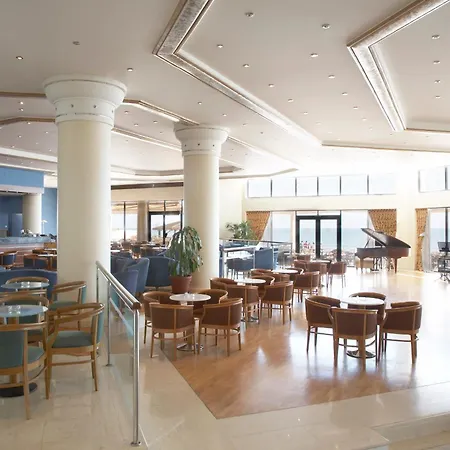 Ramada Plaza By Wyndham Thraki-2