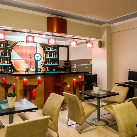 Ionis Art Hotel-3