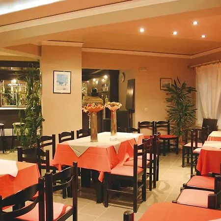 Hotel Koukouras-3