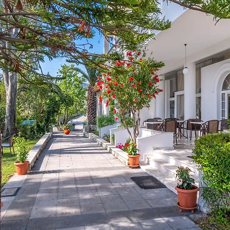 Arco Beach Hotel-2