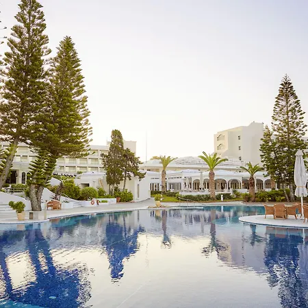 Robinson Kyllini Beach-2