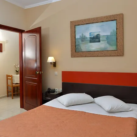 Planos Beach Hotel-2