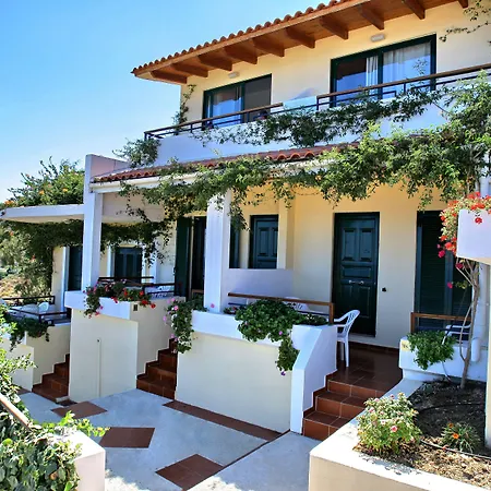 Pela Mare Hotel-3
