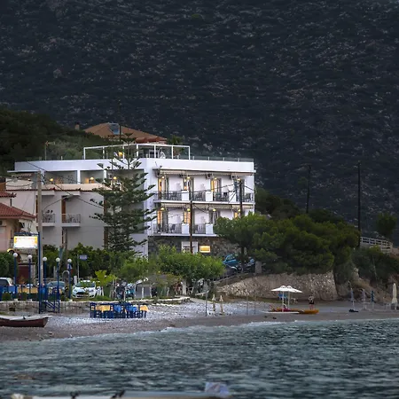 Paraskevas Beach Hotel-3