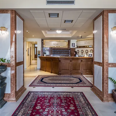 Rex Hotel-3