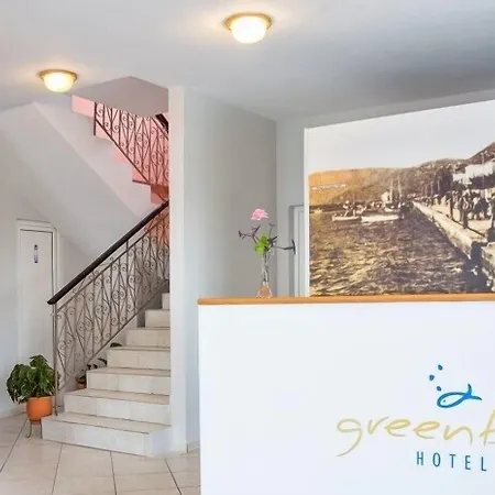 Green Bay Hotel-2