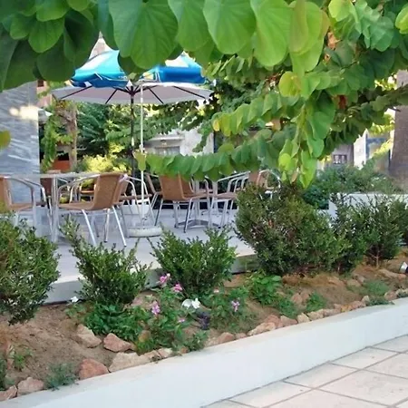 Dimitris Paritsa Hotel-2