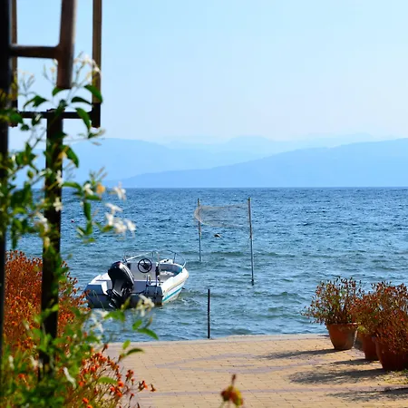 Seafront Apartments-3