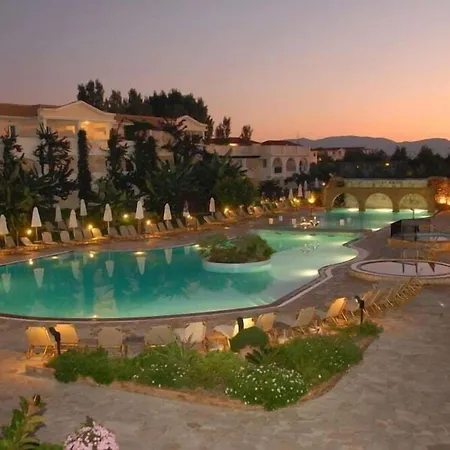 Bitzaro Grande Hotel&Suites-3