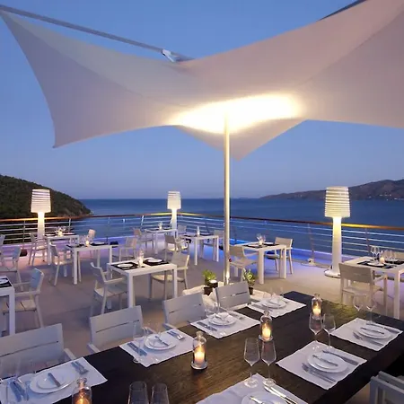 Sirene Blue Luxury Beach Resort-3