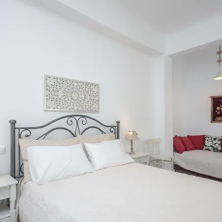 Naxos Center Houses-3