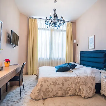 Forest Suites Boutique Hotel-3