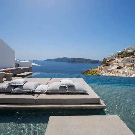 Echoes Luxury Suites (Adults Only)-3