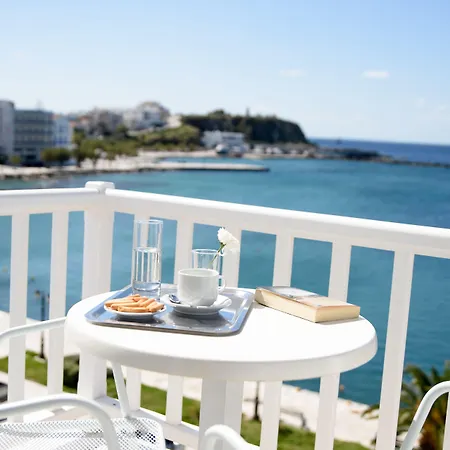 Nama Hotel Tinos-2