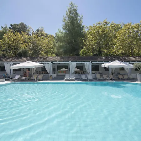 Sun Beach Hotel-3