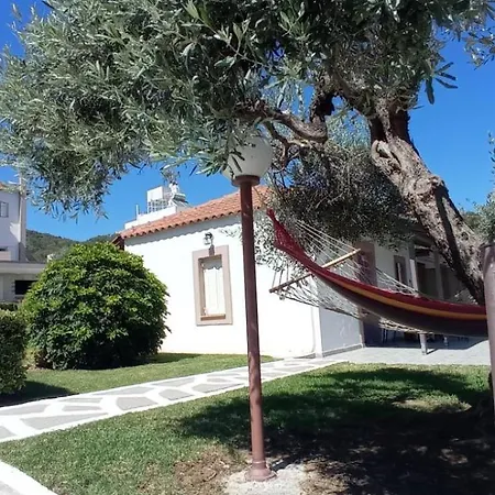 Makris Studios-2