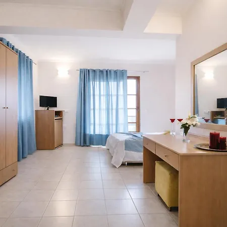 Konstantinos-3
