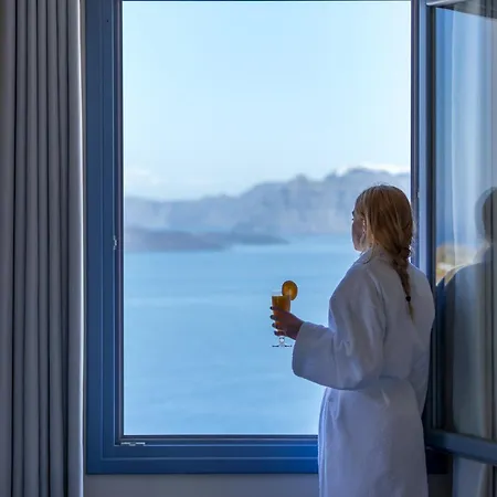 Acroterra Rosa Luxury Suites & Spa-2