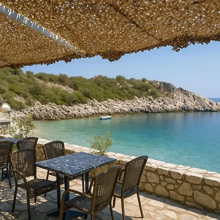 Lalloudes Hotel Mani-3