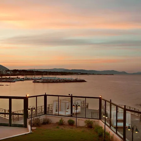 Zeus Essence Ramada By Wyndham Athens-3
