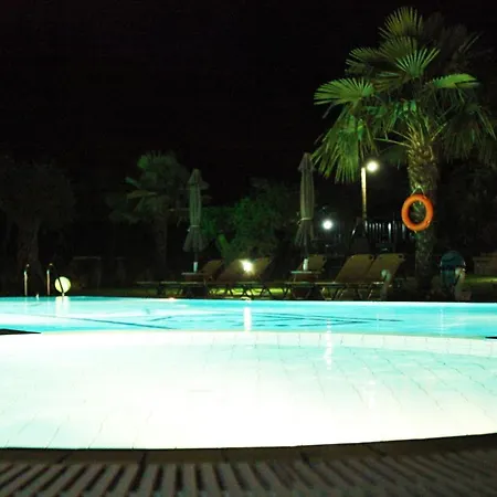 Ariadni Hotel Bungalows-3