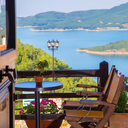 Χρυσοπελεια - Chrisopeleia Lake View-2