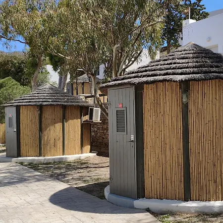 Farout Beachclub - Rooms & Camping-3