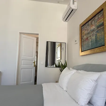 Douskos Guesthouse-3
