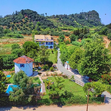 Villa Spyridoula Studios On The Beach-3