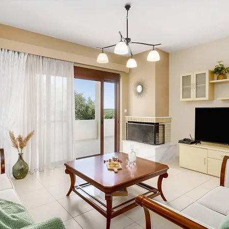 Villa Elides Family Friendly Countryside Retreat With Private Pool And Garden-3