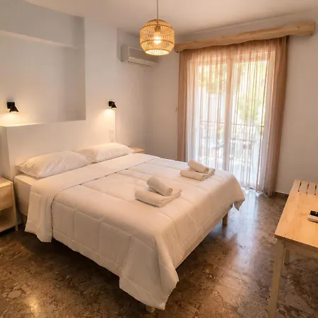 Evita'S Resort-3