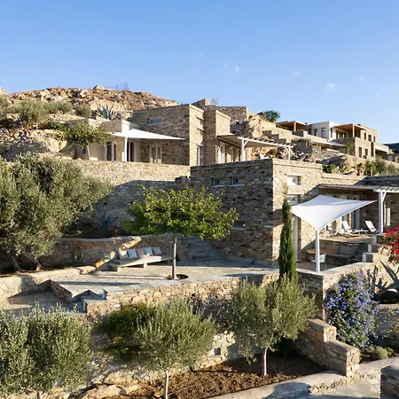 Kynara Boutique Village-3