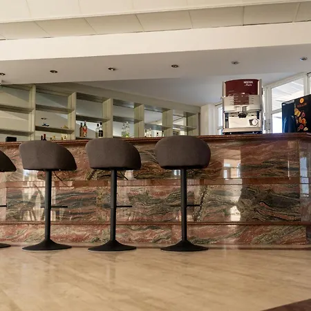 California Beach Hotel - Adults Only-2