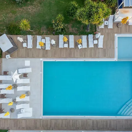 Nasos Hotel & Resort-3