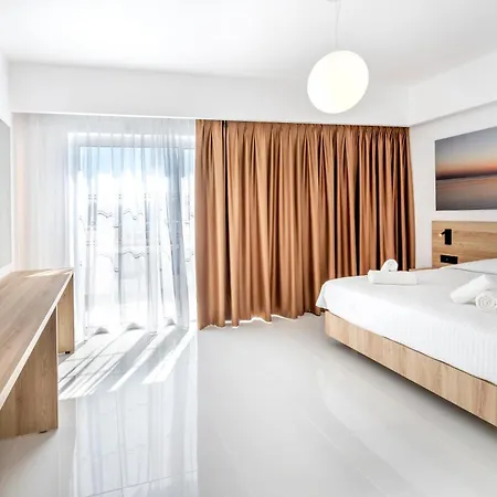 Zorbas Beach Hotel-3