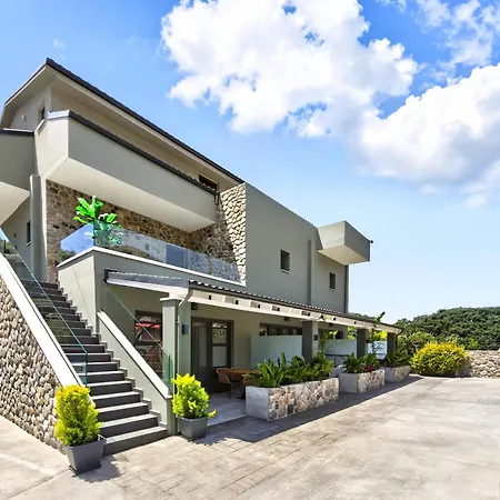 Olia Suites Parga-3