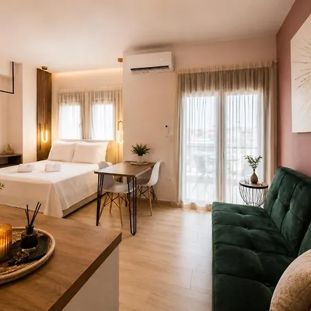 Athonite All Seasons Luxury Suites-2