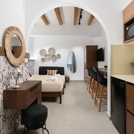 Pefkos View Suites & Maisonette-3