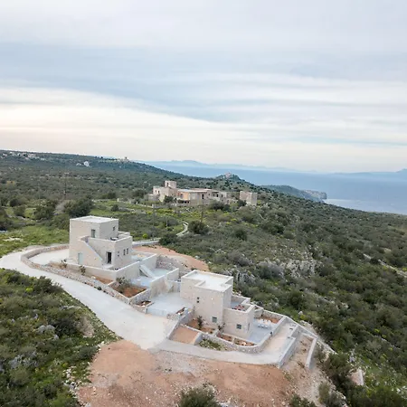 Vorino Luxury Villas-3