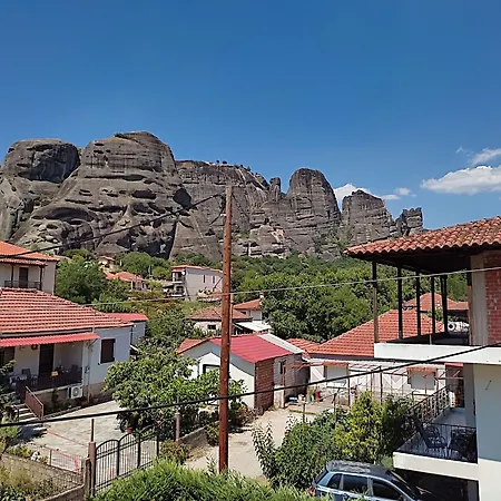 Spartacus House-2