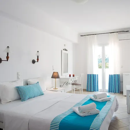 Iris Beach Hotel-2