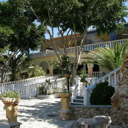 Pefkos Garden Hotel-3