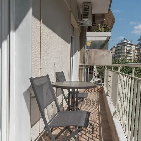 Luxury Living Apartments And Spa-3