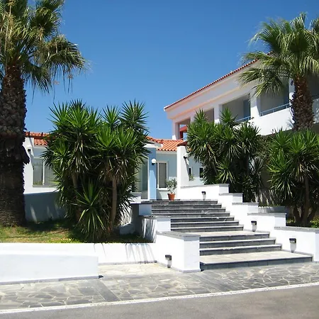 Zefiros Beach Hotel-2