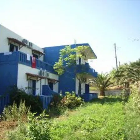 Mari Beach-3