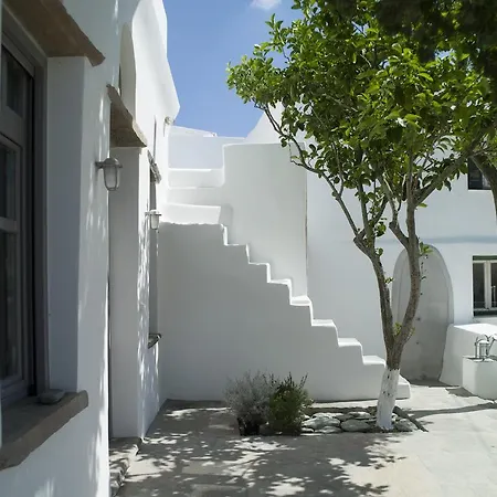 Tutti Blu Tinos Living Space-2