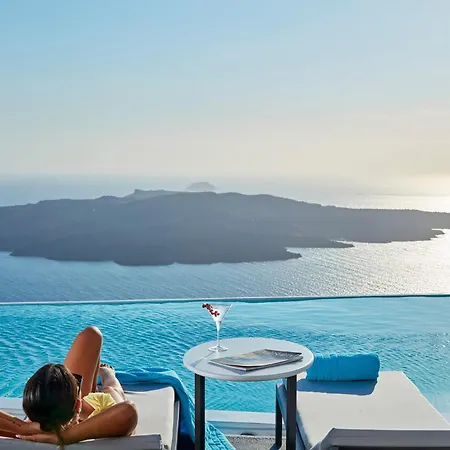 Cosmopolitan Suites - Small Luxury Hotels Of The World-3